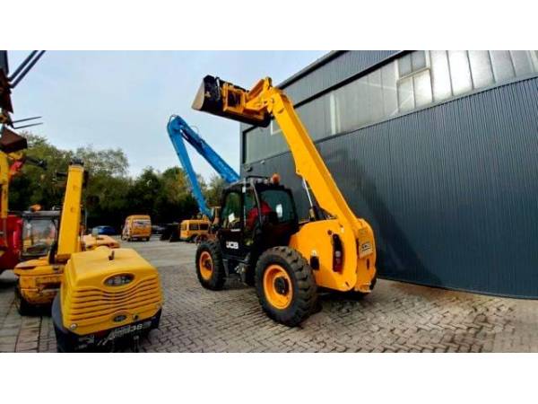 Навантажувач JCB 531 70 (2015)