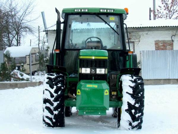 Трактор John Deere 6200 (1997)
