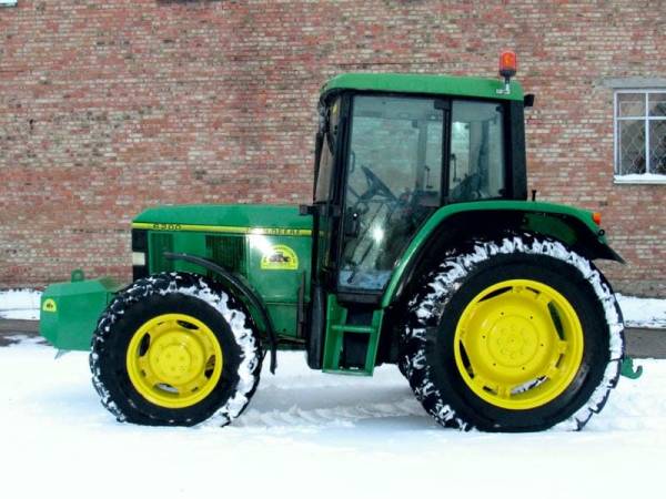 Трактор John Deere 6200 (1997)