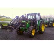 Трактор John Deere 6300