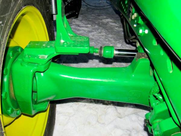 Трактор John Deere 6920 (2006)