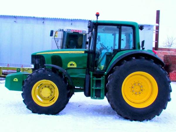 Трактор John Deere 6920 (2006)