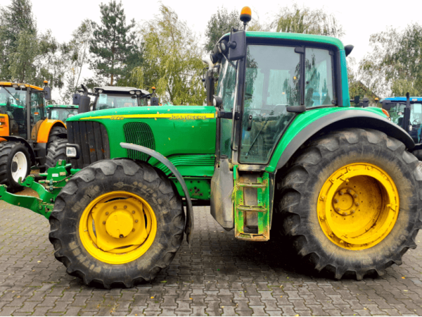 Трактор John Deere 6920 (2003)