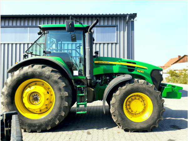 Трактор John Deere 7930 (2008)