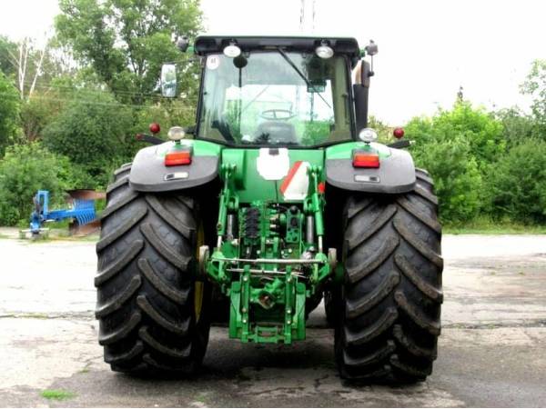 Трактор John Deere 8530 (2008)