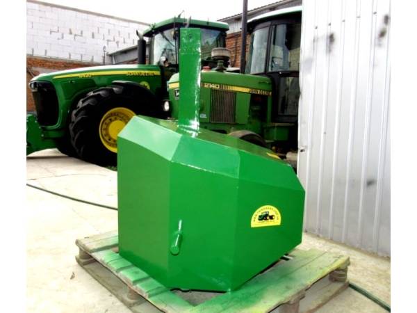 Противагу Tridaagro Dambo 800 (2018)