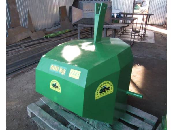 Противагу Tridaagro Dambo 800 (2018)