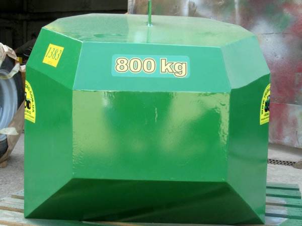 Противагу Tridaagro Dambo 800 (2018)