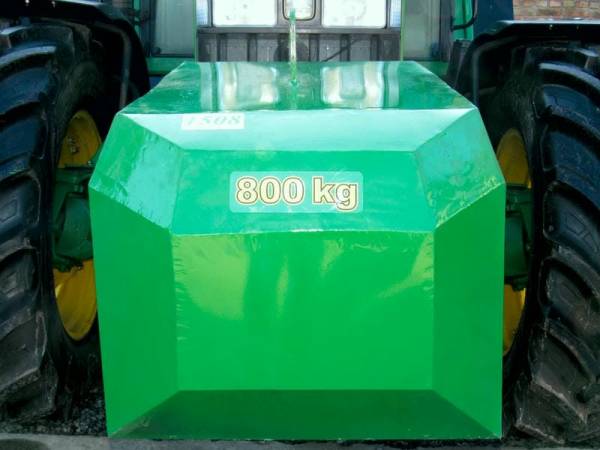 Противагу Tridaagro Dambo 800 (2018)