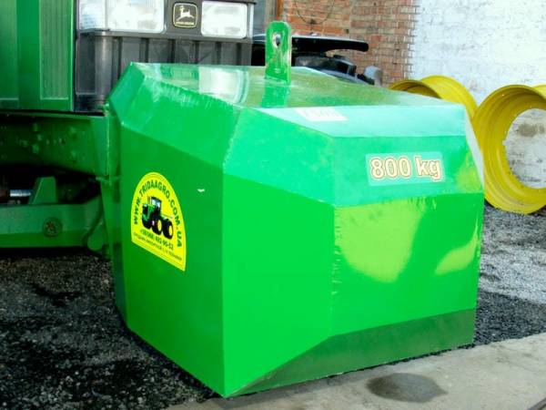 Противагу Tridaagro Dambo 800 (2018)