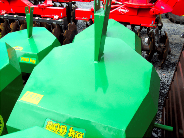 Противагу Tridaagro Dambo 800 (2018)
