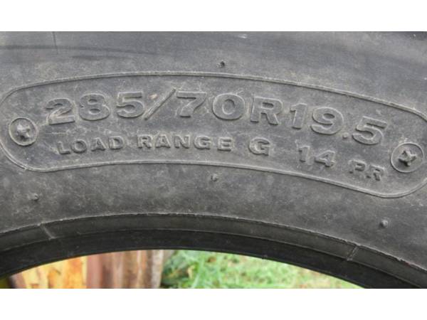 Шина Bridgestone 285/70 R 19.5 