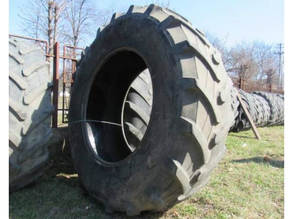 Шина Pirelli 520/85 R 38