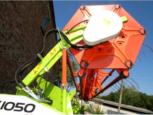 Жатка зернова Claas V1050 (2008)