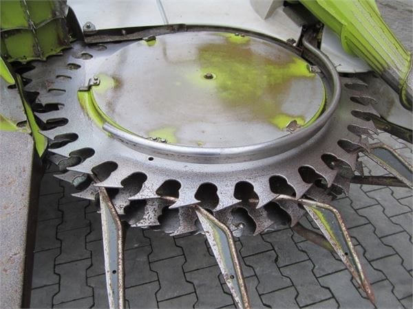 Силосна жатка Claas RU 600 (2005)