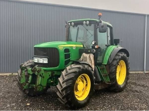 Трактор John Deere 6530 Premium (2004)