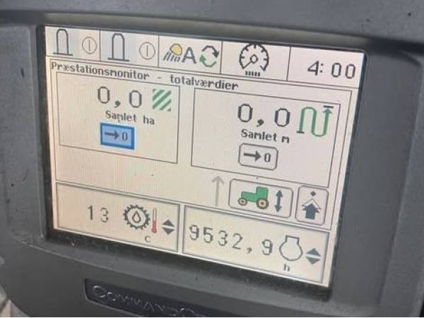 Трактор John Deere 6530 Premium (2004)
