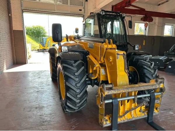 Навантажувач JCB 535-95 (2010)