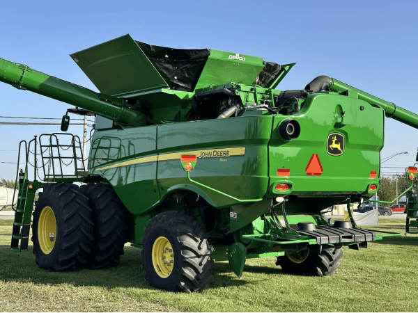 Комбайн John Deere S780 (2021)