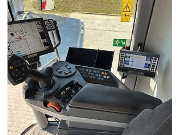 Комбайн Massey Ferguson 7382 Centora (2016)