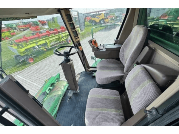Комбайн John Deere T550 (2010)