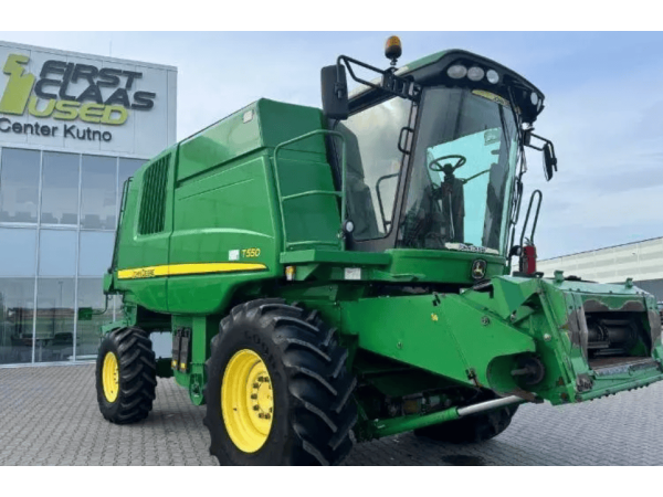 Комбайн John Deere T550 (2010)