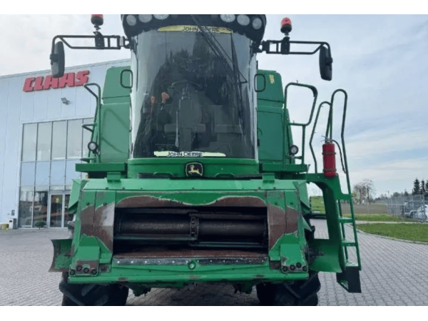 Комбайн John Deere T550 (2010)