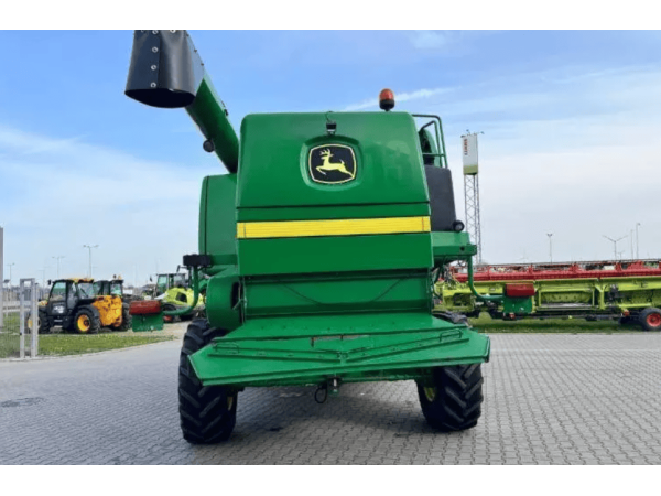 Комбайн John Deere T550 (2010)