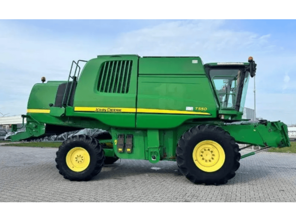 Комбайн John Deere T550 (2010)