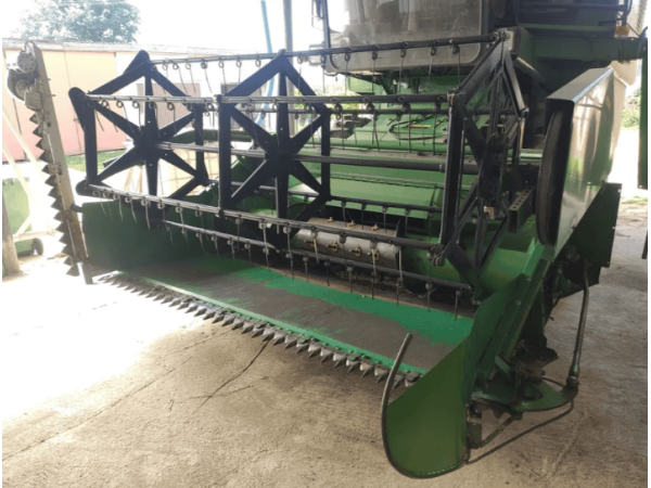 Комбайн John Deere 1133 (1991)