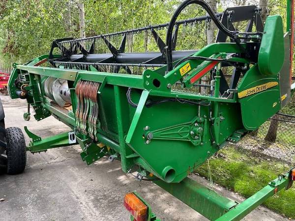 Комбайн John Deere W 440 (2017)