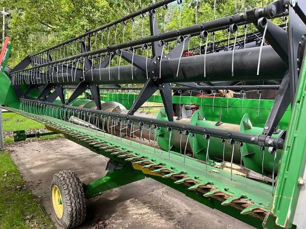 Комбайн John Deere W 440 (2017)
