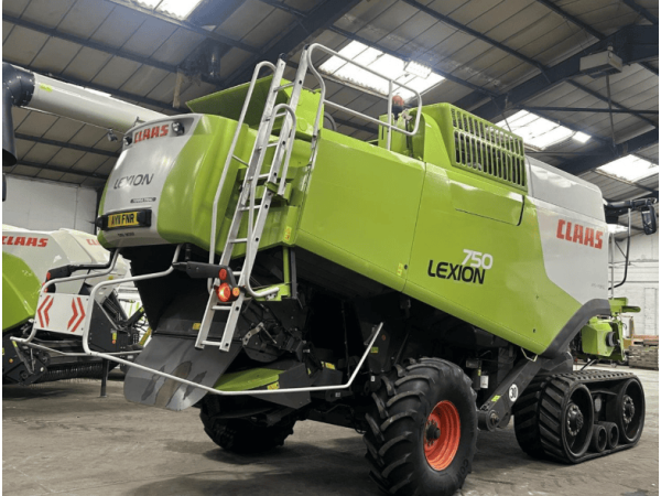 Комбайн Claas Lexion 750TT (2011)