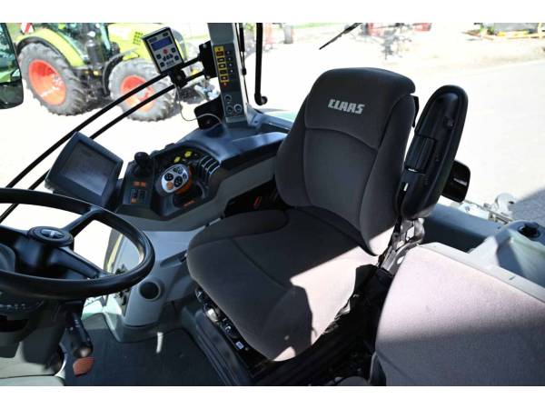Трактор Claas Axion 850 (2015)