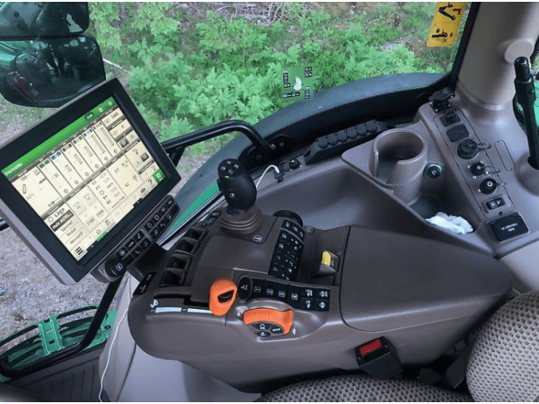 Трактор John Deere 6110R (2019)