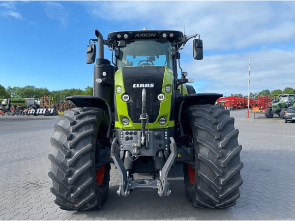 Трактор Claas Axion 930 (2018)