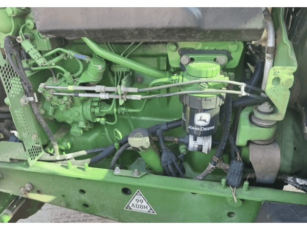 Трактор John Deere 5090M (2011)