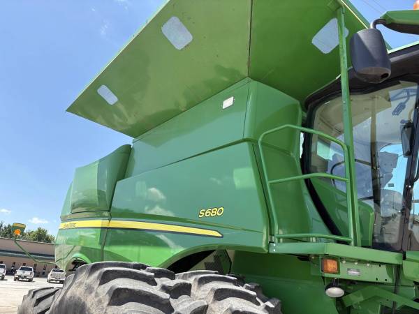 Комбайн John Deere S680 (2014)
