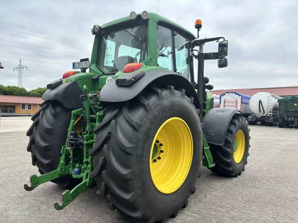 Трактор John Deere 7430 (2008)