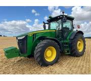 Трактор John Deere 8335R