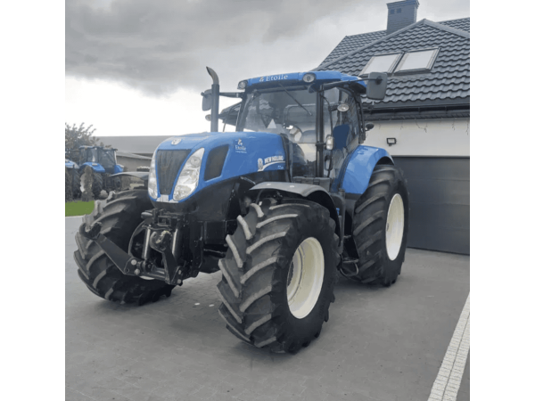 Трактор New Holland T 7.235 (2012)