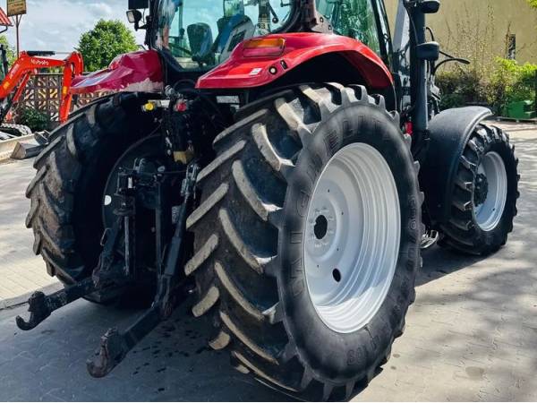 Трактор Case-IH 140 Maxxum (2011)