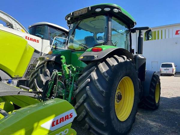 Трактор John Deere 8310R (2012)