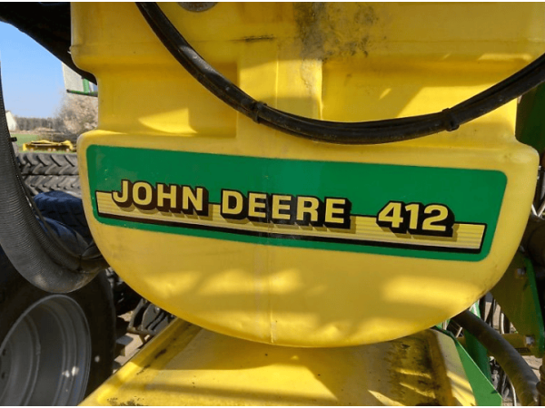 Обприскувач John Deere 412 (1999)