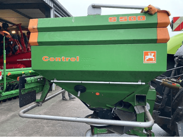 Розкидач добрив Amazone ZAM Profis IS 2500 (2001)