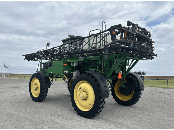 Обприскувач John Deere 4830 (2011)
