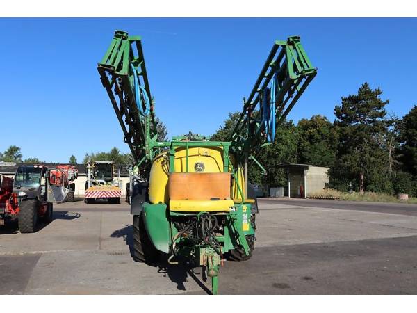 Причіпний обприскувач John Deere M 740i (2014)