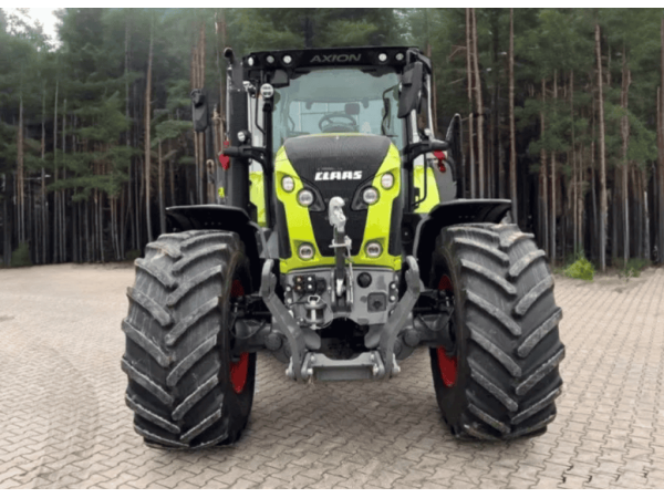 Трактор Claas Axion 830 (2023)