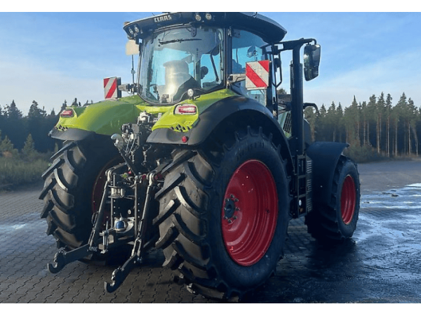 Трактор Claas Axion 810 (2023)