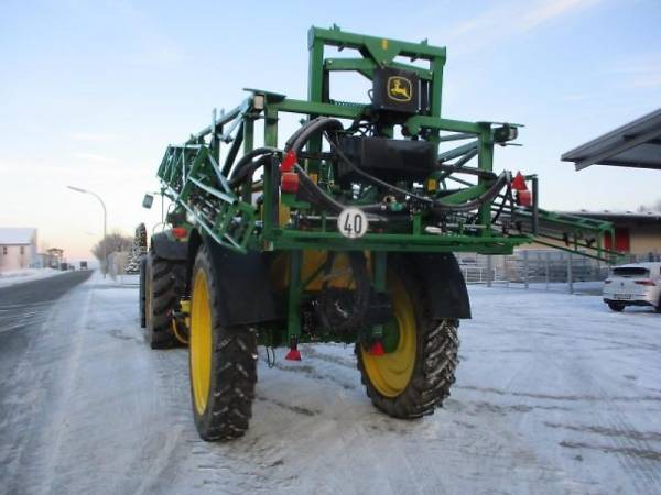 Причіпний обприскувач John Deere 732 (2025)